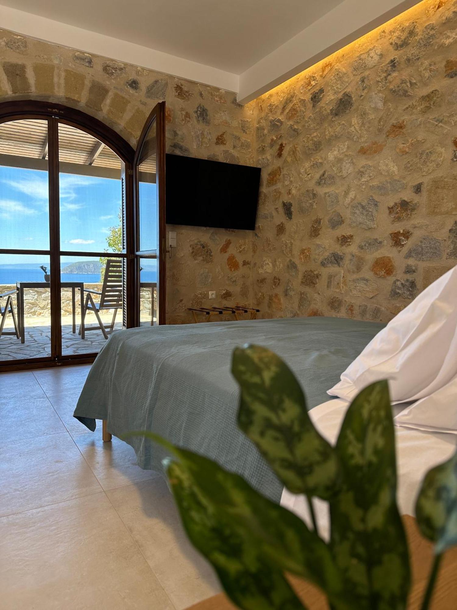 Papanestoras Apartments Kardamyli Zewnętrze zdjęcie